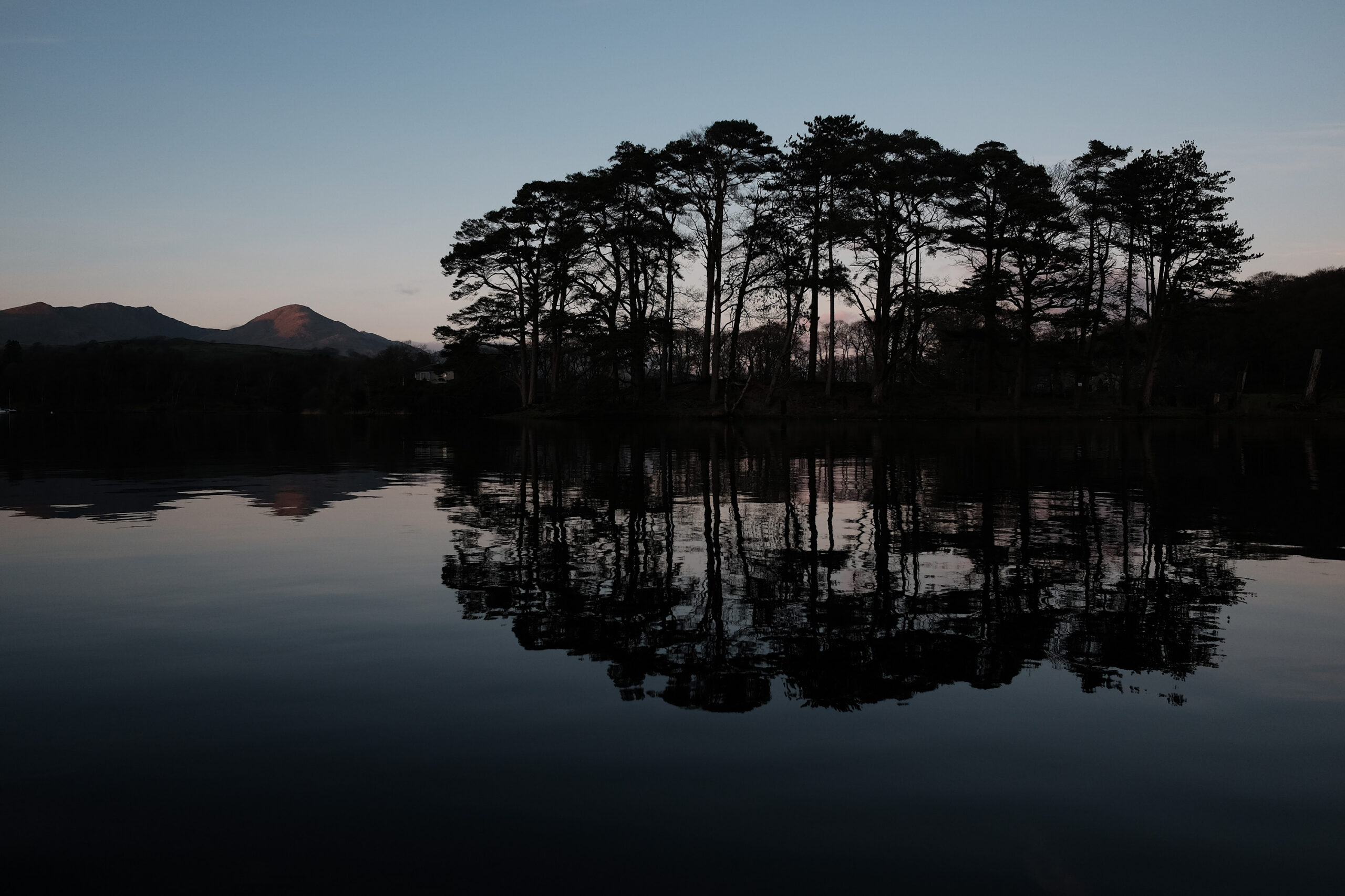 Lake_FromBeach